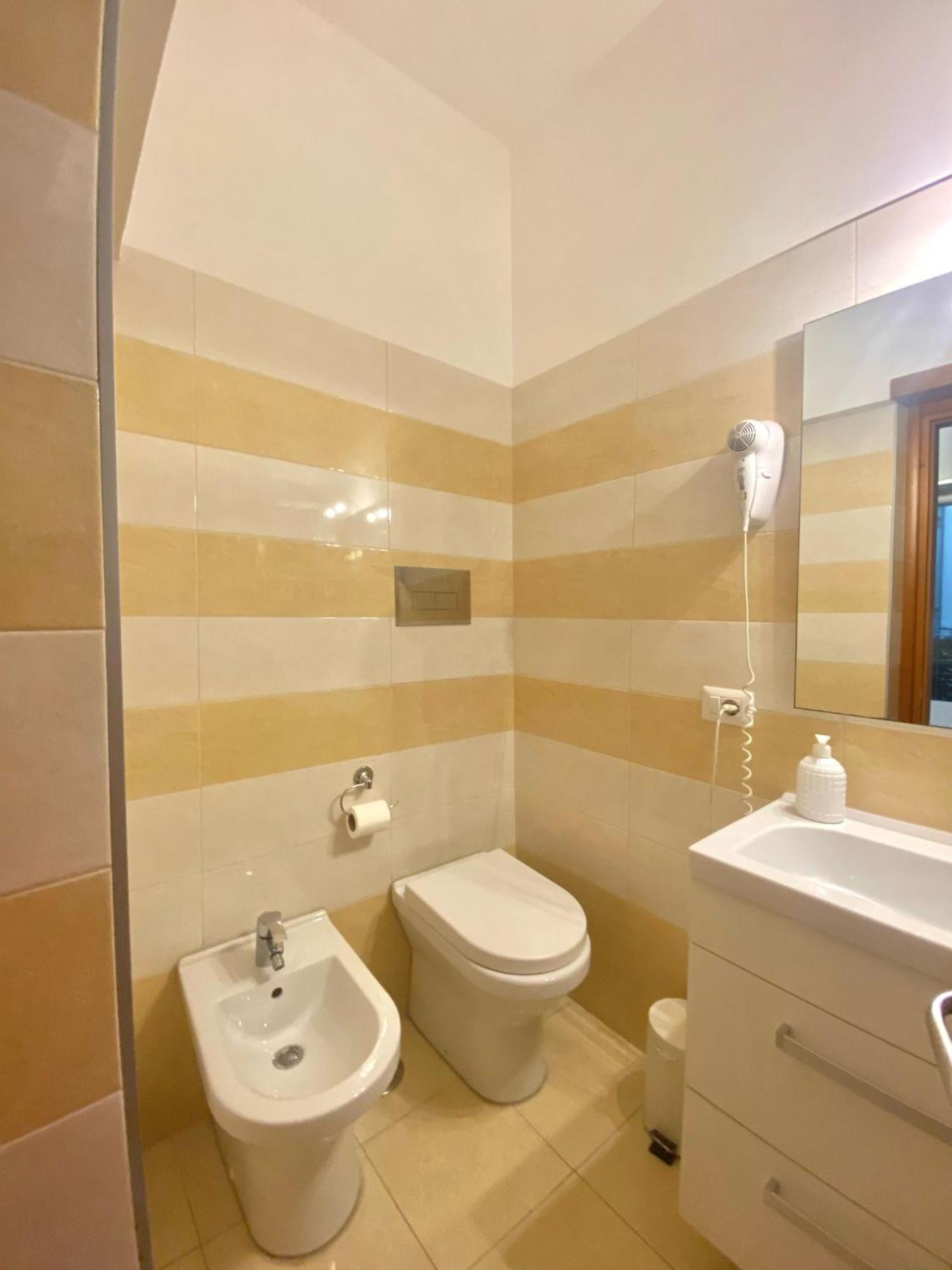 B&B Napoli Duomo Phòng bức ảnh